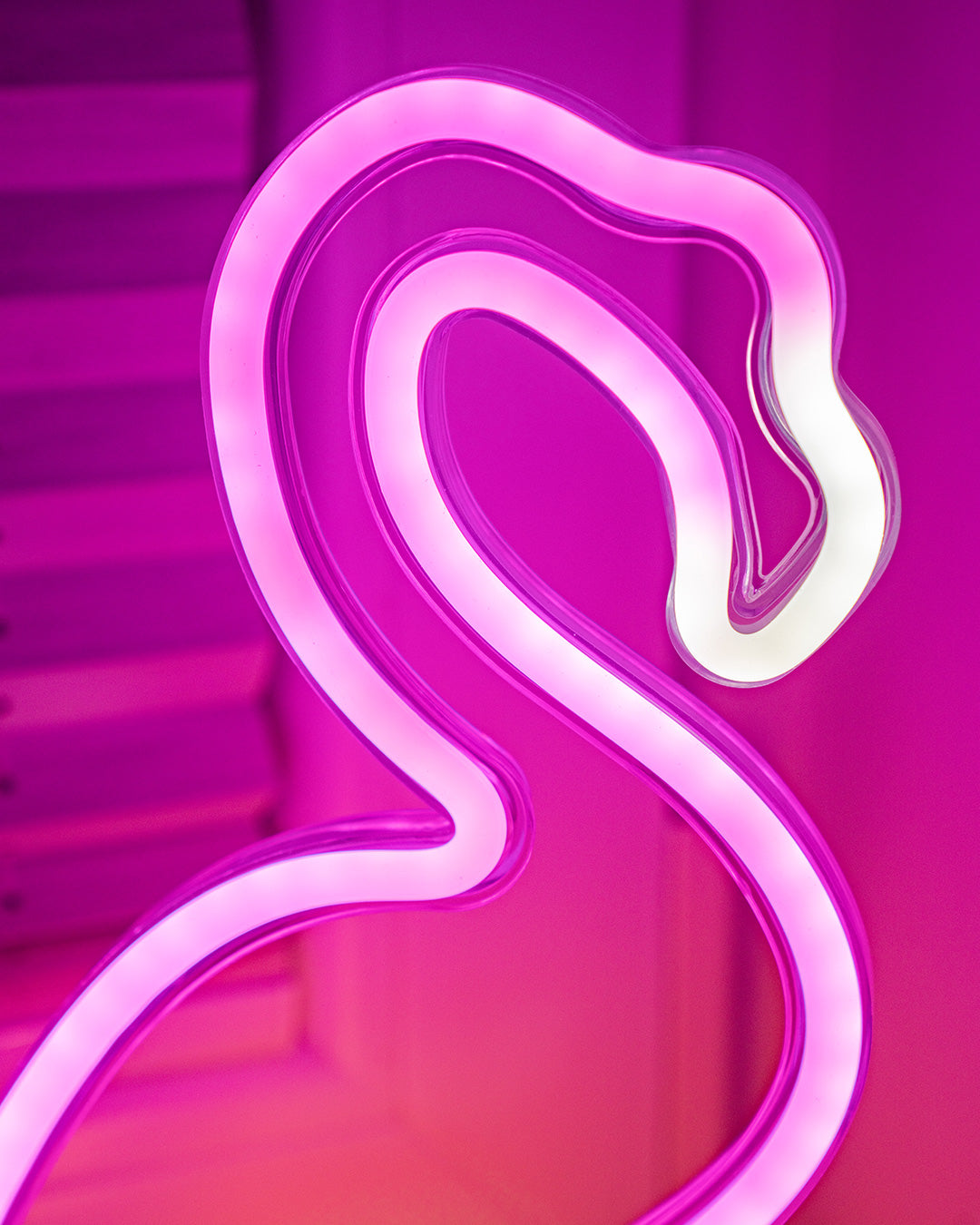 Paradise Flamingo LED Light – Purple Disco Machine